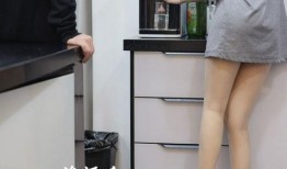 美女吃瓜网红事件,揭秘网络红人背后的真相与争议